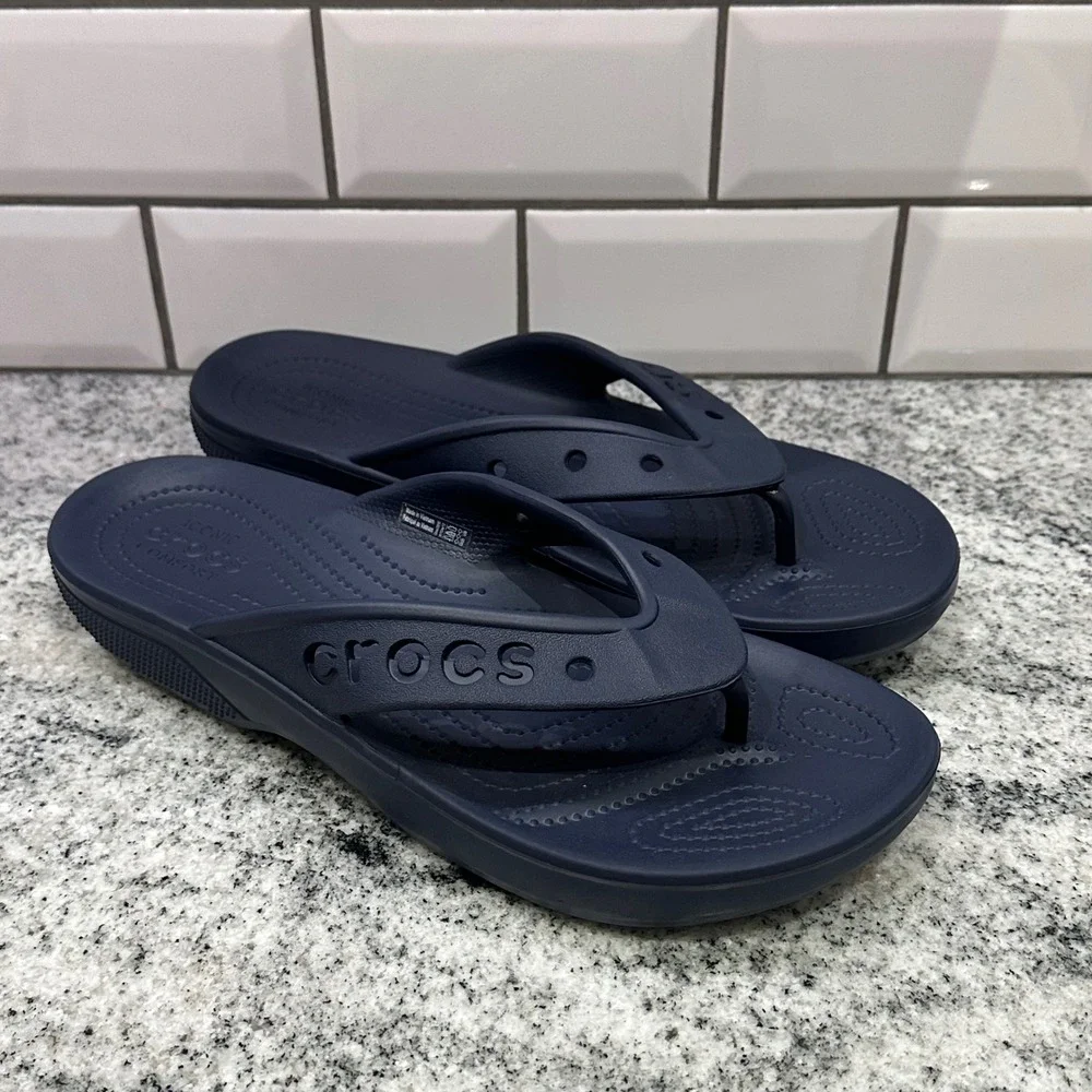 Crocs Mens‎ M 10/W 12 Navy Blue Comfort Flip Flops Sandals Shoes
